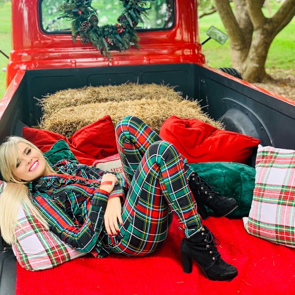 Meet your Posher, Mia - Picture 6 of 8